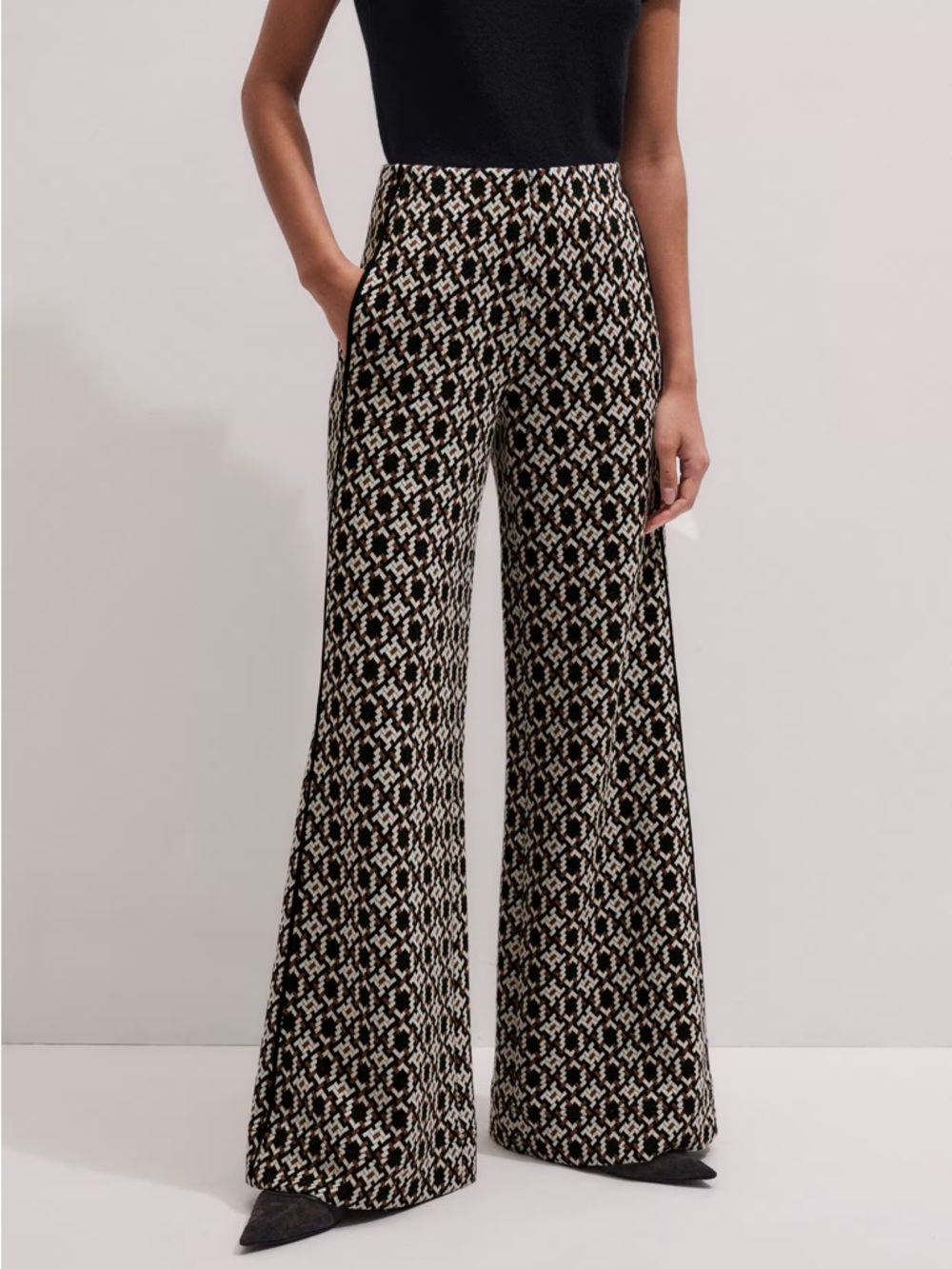 ME + EM Graphic Jacquard Wide Leg Trouser - Picture 2 of 11